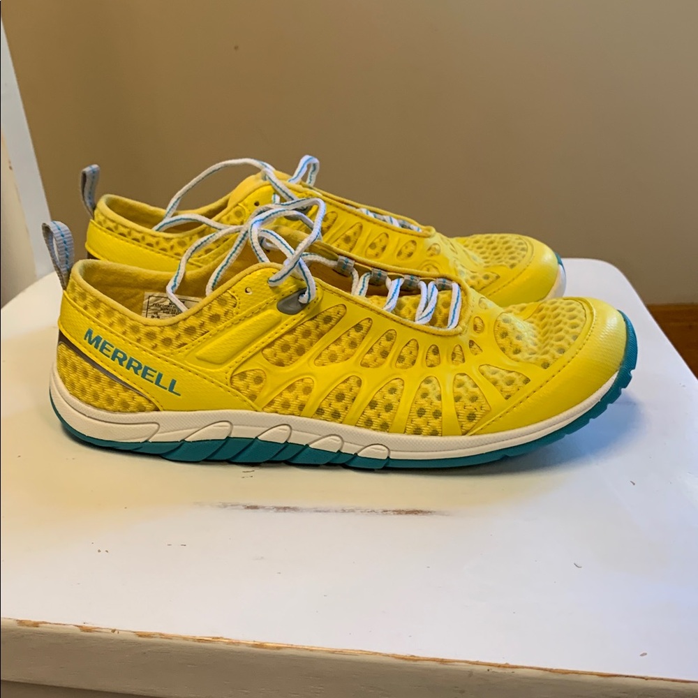 Merrell Barefoot Yellow Athletic Shoes - Picture 2 of 3